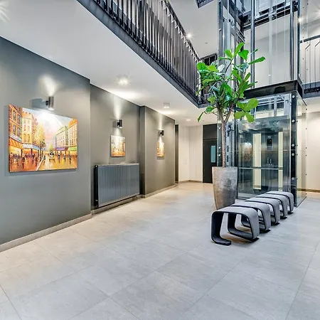 Happy Emporia, Self Chek-in, Parking In The Underground Garage Vilnius