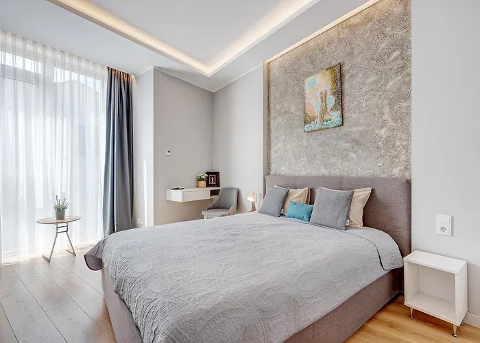 Happy Emporia, Self Chek-in, Parking In The Underground Garage ヴィリニュス