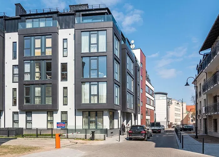 Happy Emporia, Self Chek-in, Parking In The Underground Garage アパート ヴィリニュス