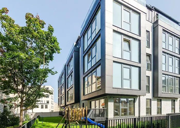 Happy Emporia, Self Chek-in, Parking In The Underground Garage Appartement Vilnius